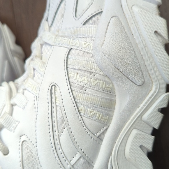 Tenis Fila Electrove 5rm01250-100 Wht/wht/wht Dama - Picture 7 of 16